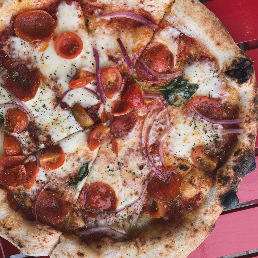Flama: un oasis de pizza en la vorágine capitalina